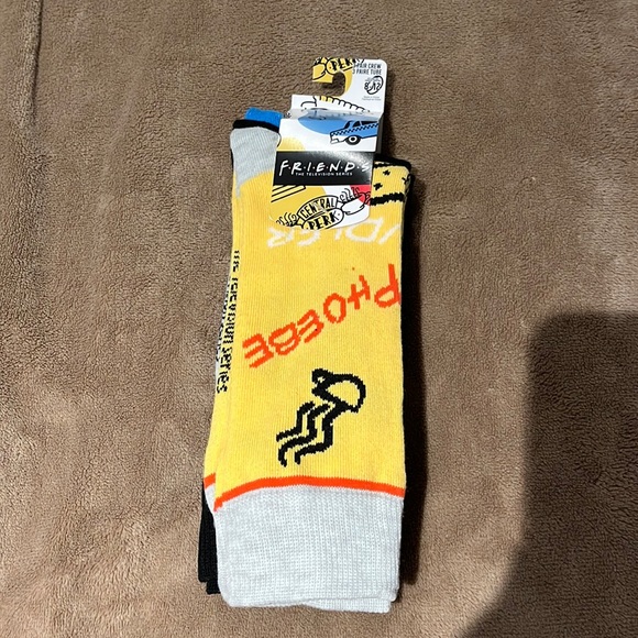Friends brand new socks - Picture 1 of 3